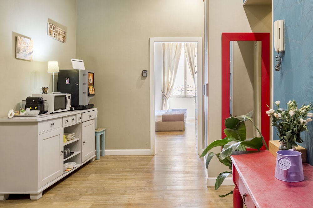 Amoroma Suite 9/50
