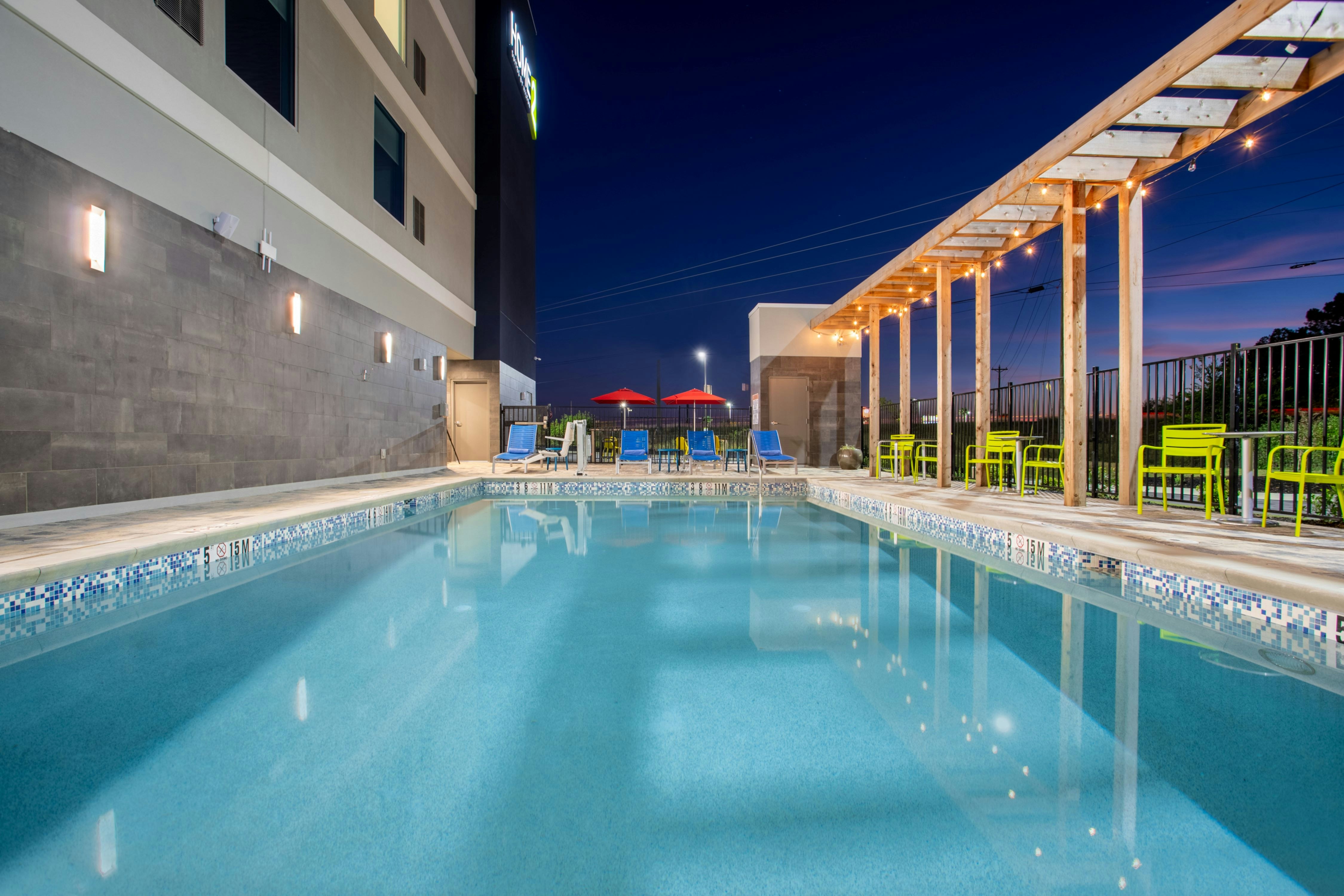 Home2 Suites by Hilton Calhoun 24/24