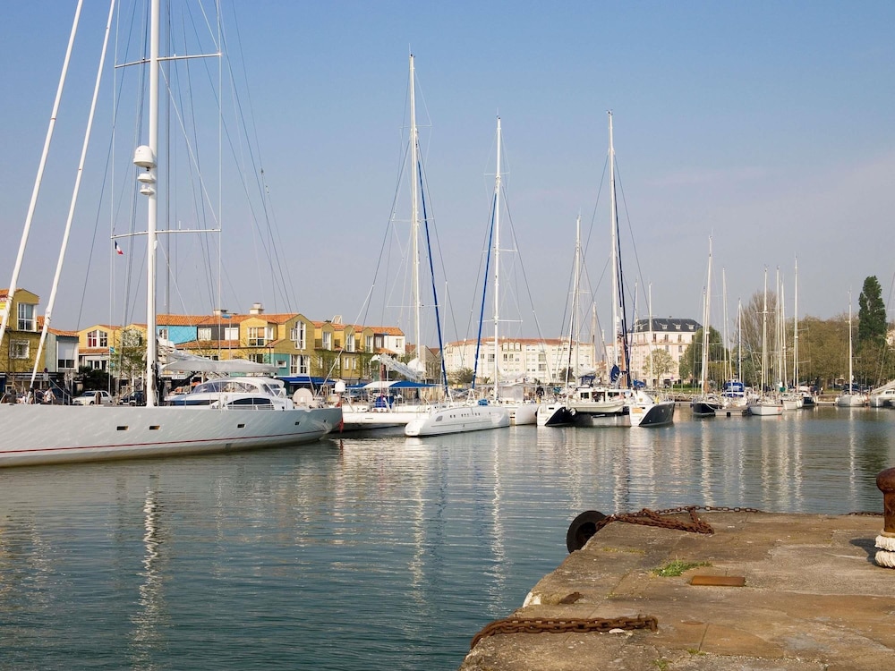 hotelF1 La Rochelle Angoulins 45/50