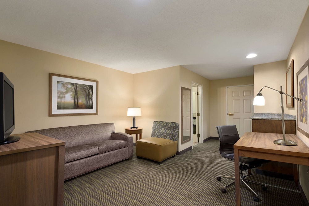 Country Inn Suites By Radisson Williamsburg Historic Area Va 15/27