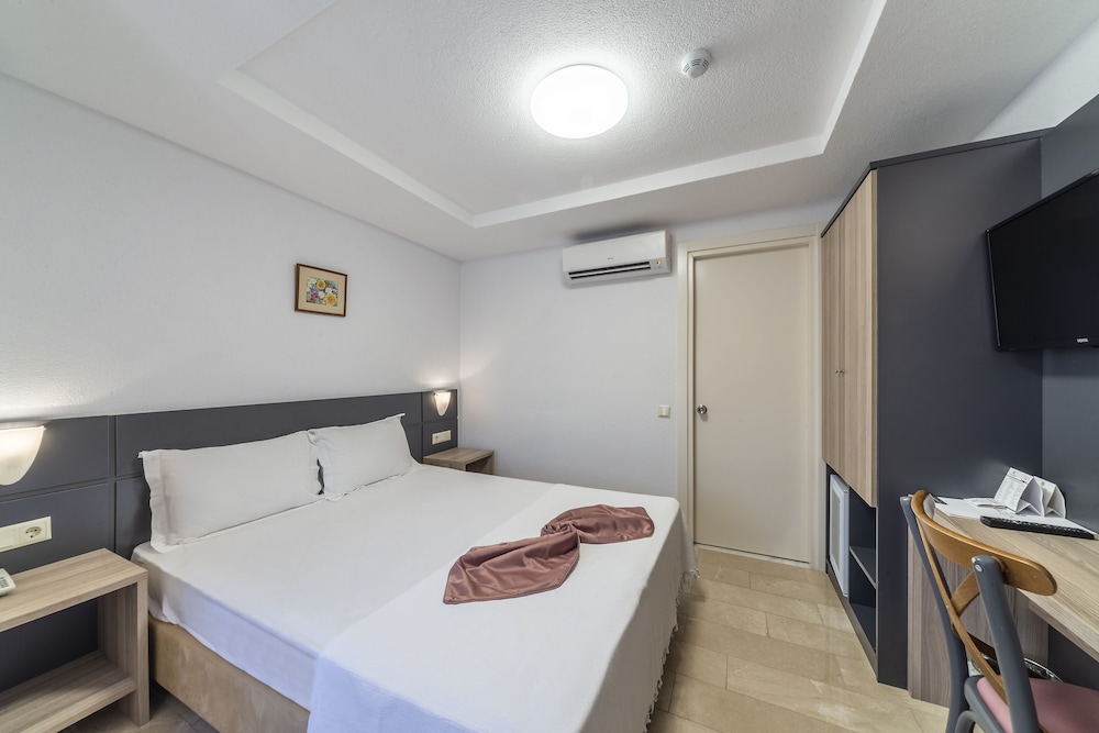 Laden Hotel Bodrum 13/42