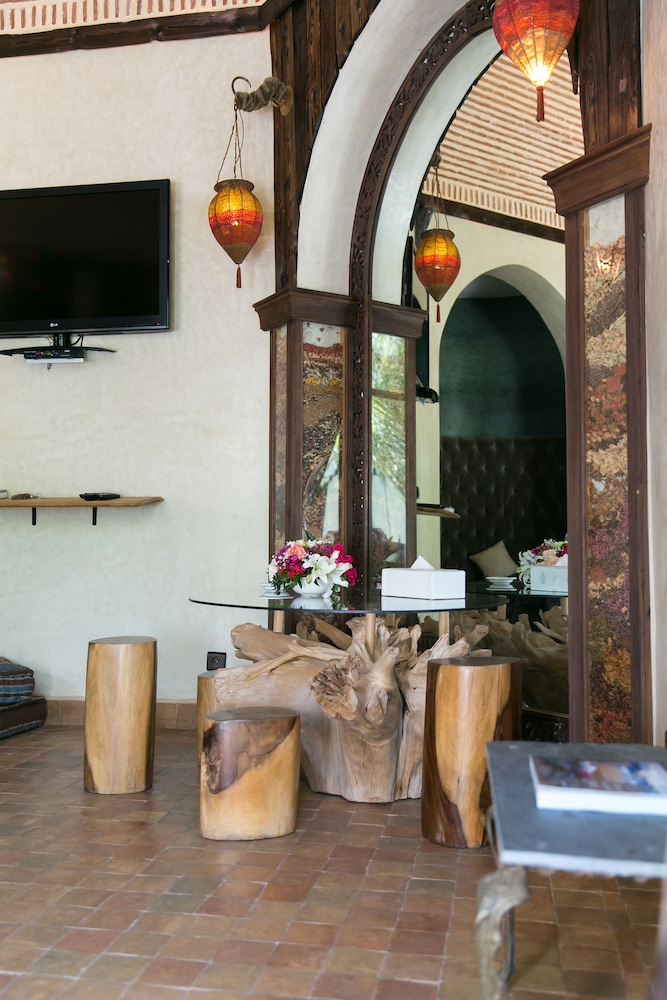Lodge K Hôtel &amp; Spa 65/77