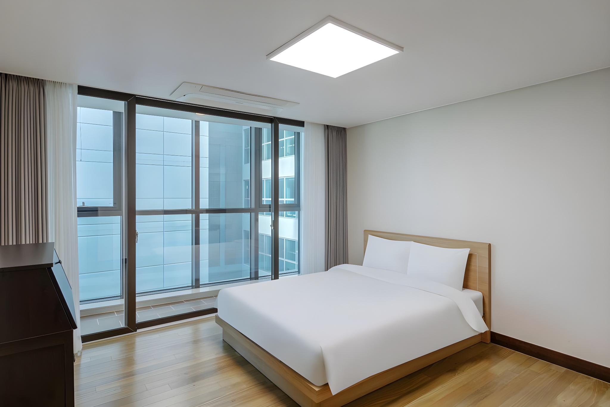 City, Deluxe, Suite