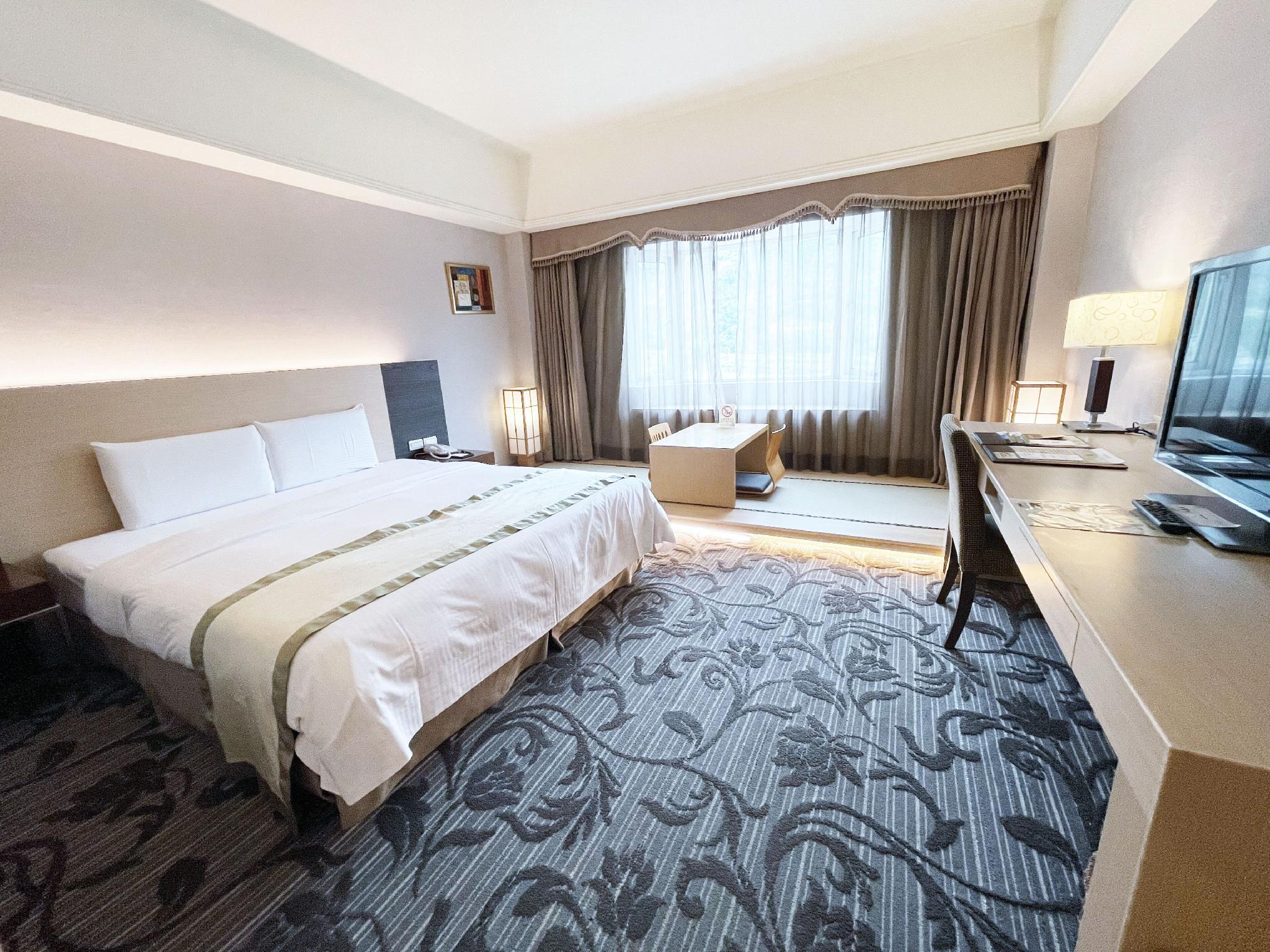 Senior, Double Bed