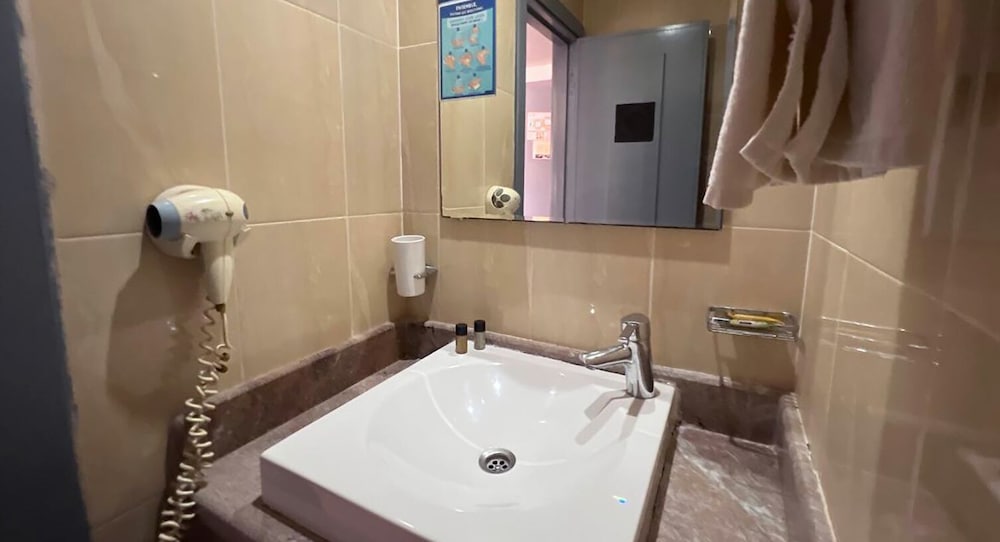 Hotel Al Massira 31/39