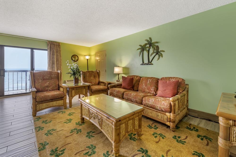 Tropical Winds Resort 28/50