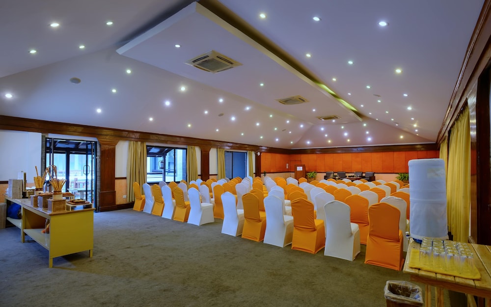 Hotel Barahi 25/50