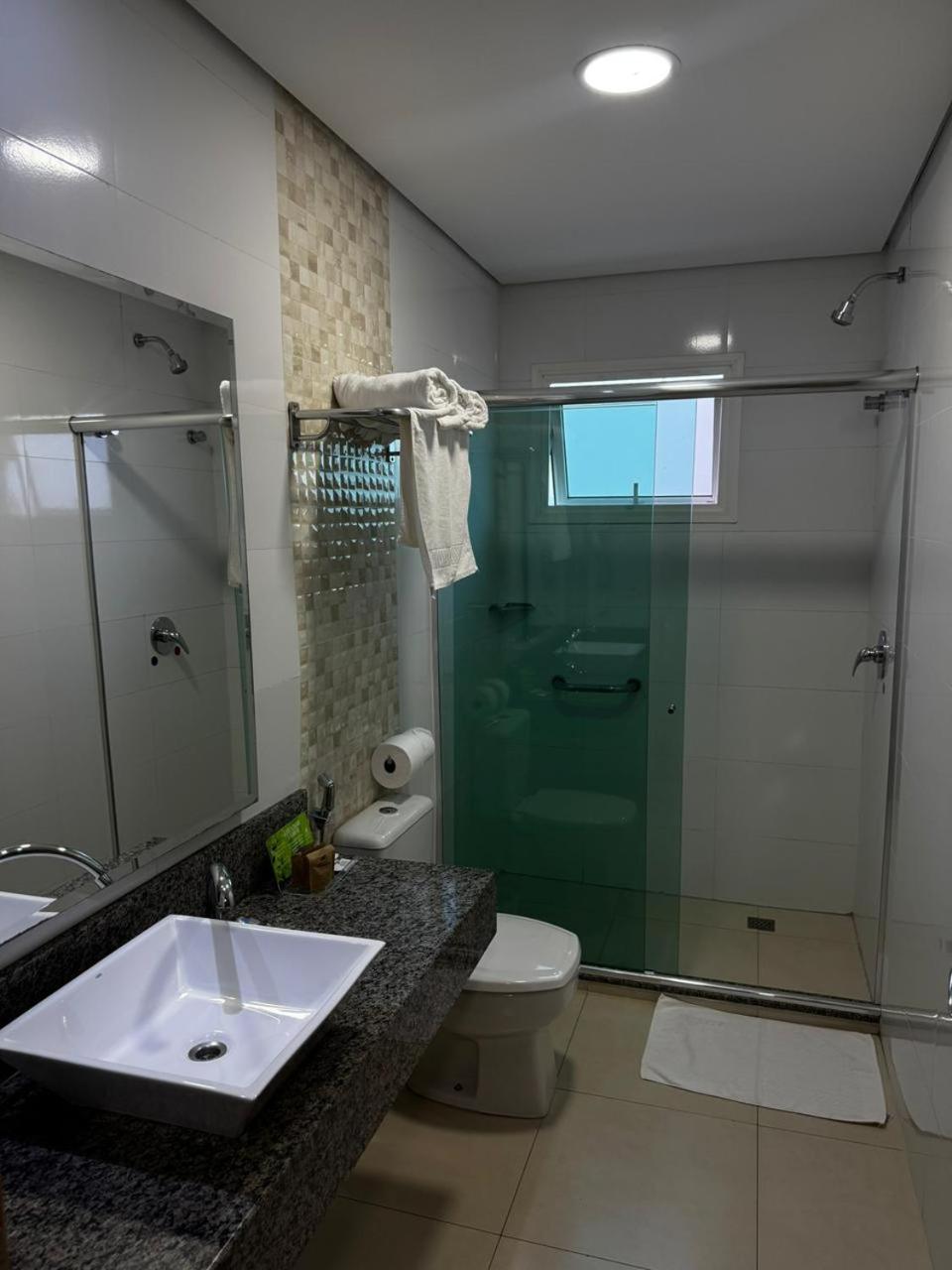 Maestro Premium Hotel 50/54