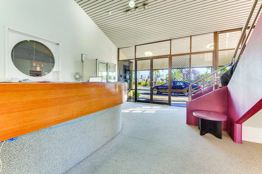 Rockhampton Riverside Central 14/47