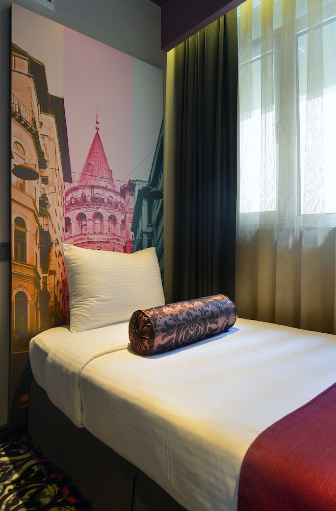 STANDARD, DOUBLE OR TWIN BED