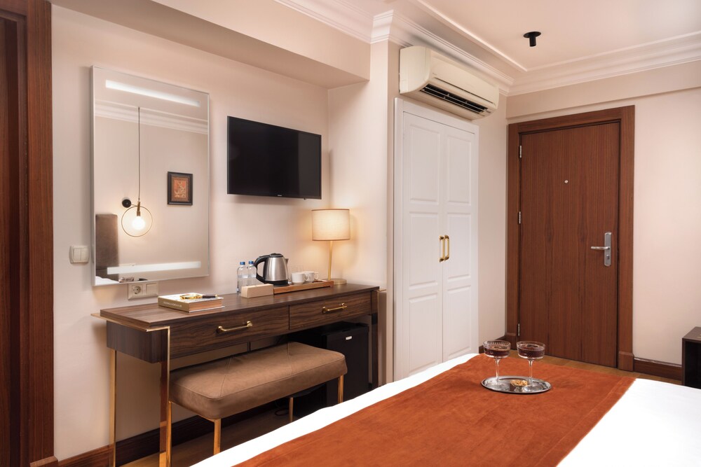 غرفة قياسية بسرير كوين، Recital Park Hotel 3/4