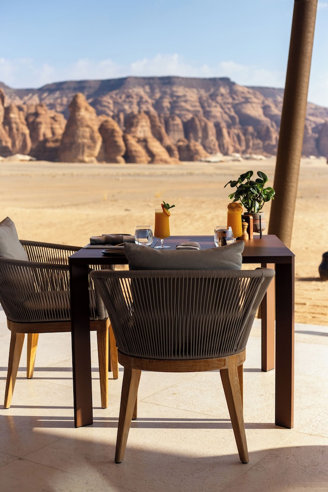 Ashar Tented Resort 40/46