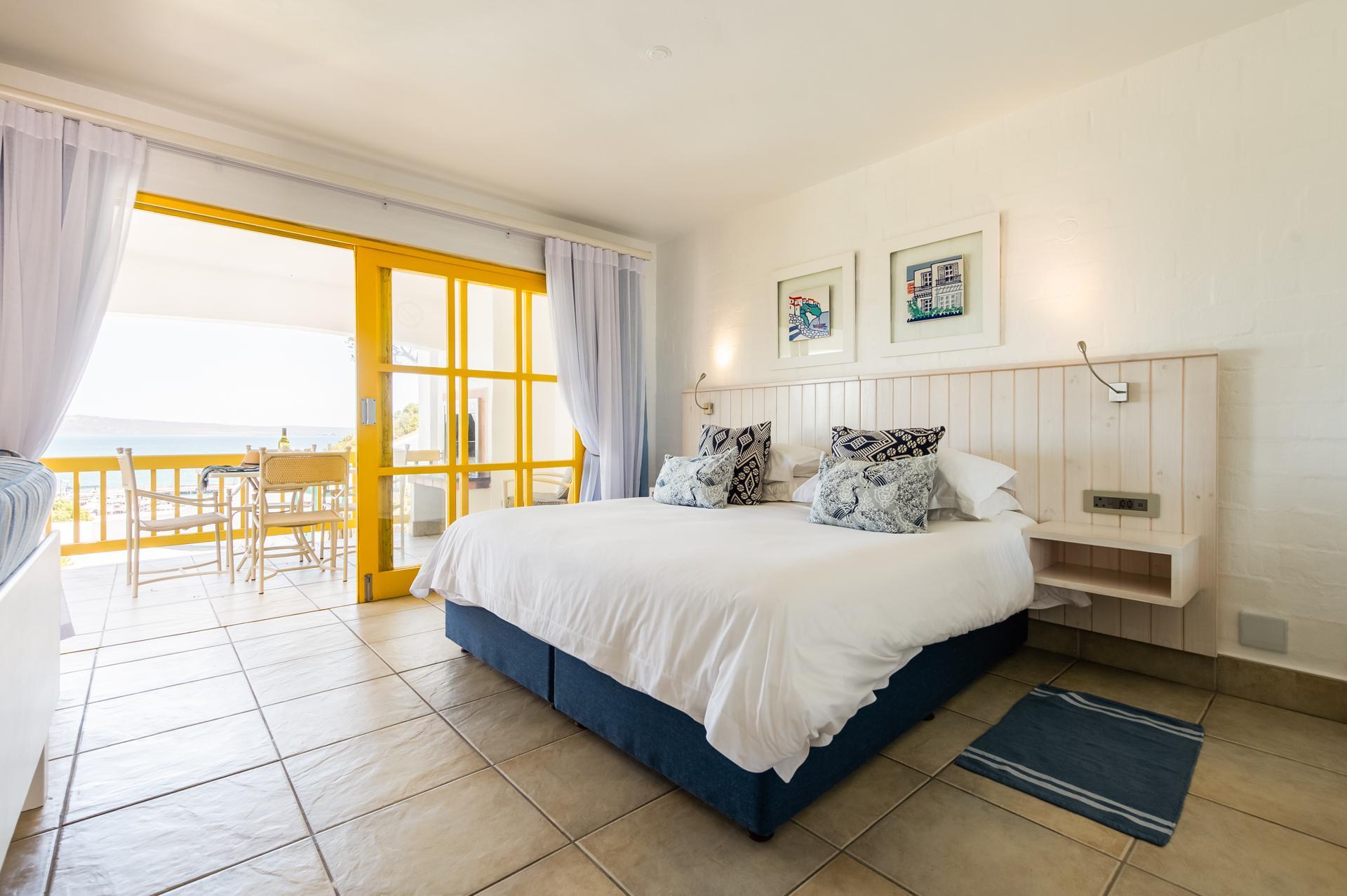1 Bedroom, Suite, Hill Side