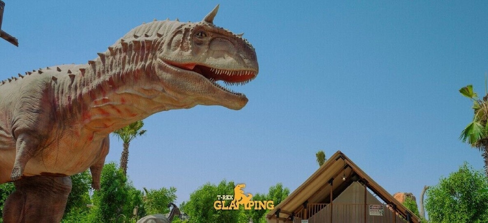 T-Rex Glamping Dubai Parks and Resorts 2/48