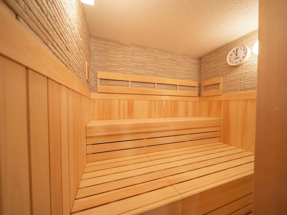 Shinsaibashi Arty Inn 20/35