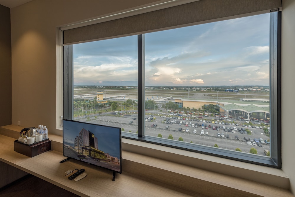 Jinhold Hotel And Serviced Apartment 30/38