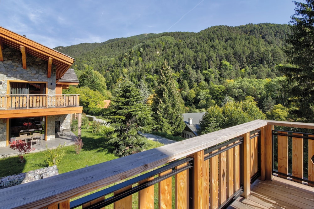 Pure Montagne Resort and Spa 46/66