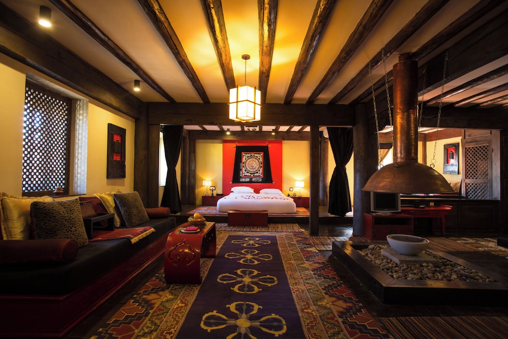 BANYAN TREE RINGHA 30/50