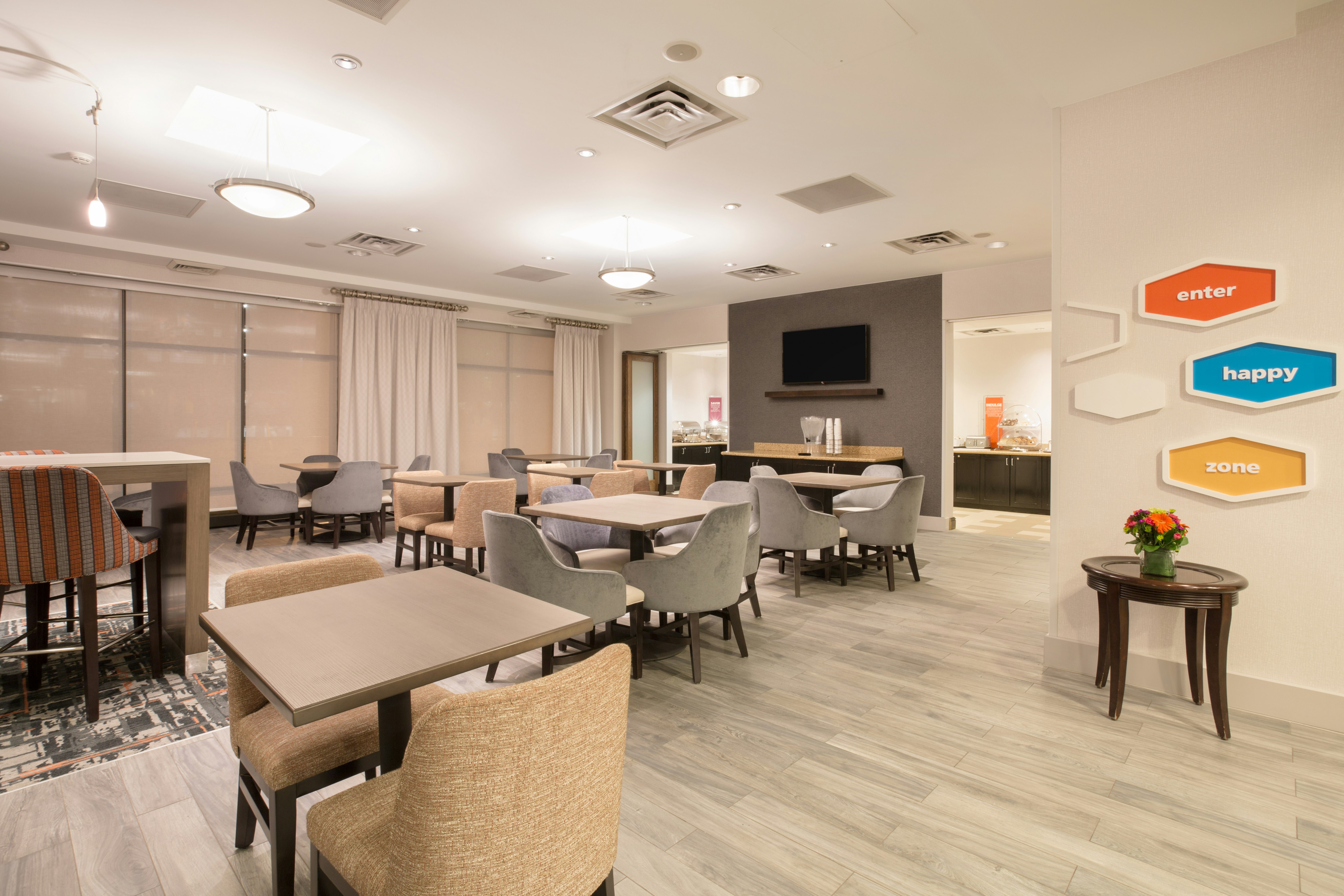 Hampton Inn Suites Denver Downtown 36/46