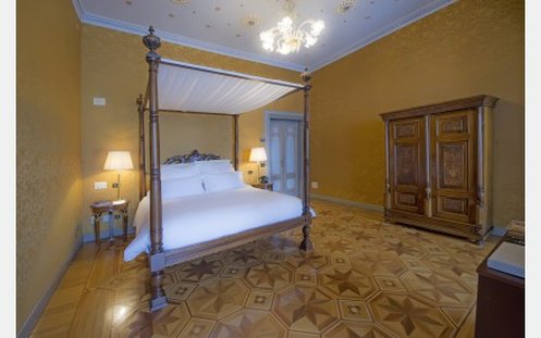 Villa Crespi 12/44