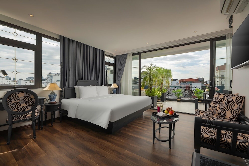 Hanoi Le Chateau Hotel & Spa 12/50