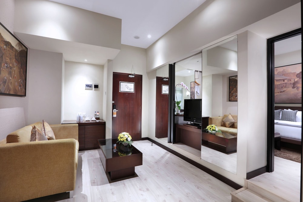 Hotel Grand Candi Semarang 54/71