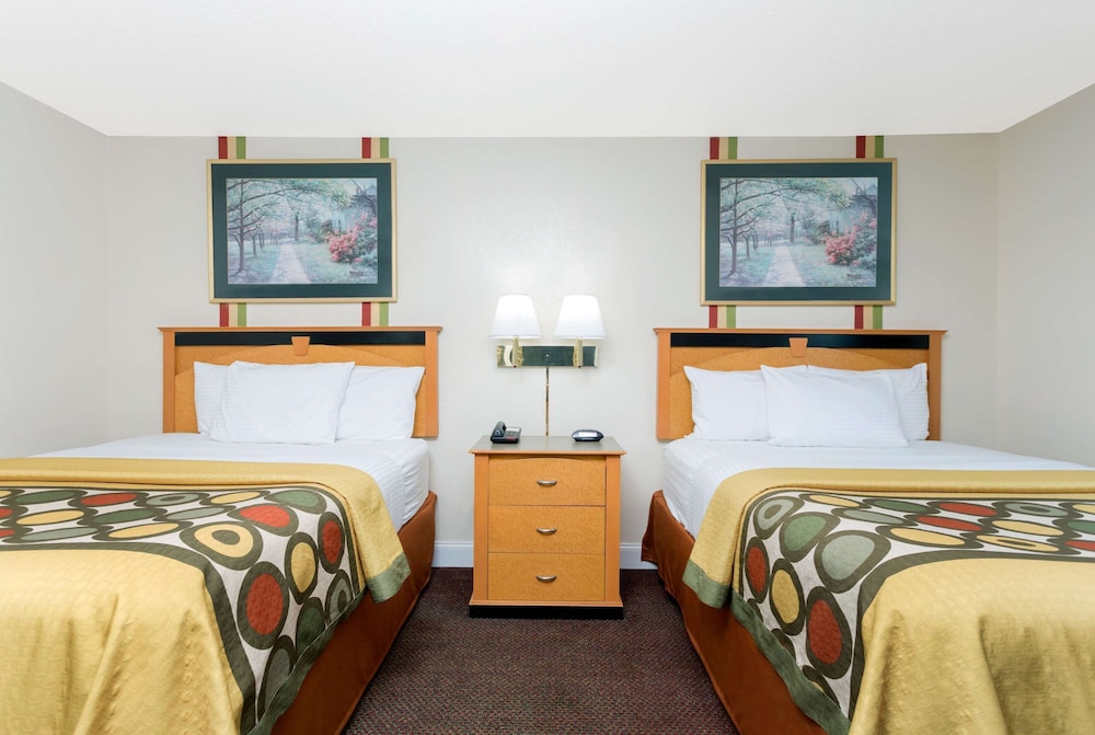 Super 8 By Wyndham Anderson/Clemson Area 9/38