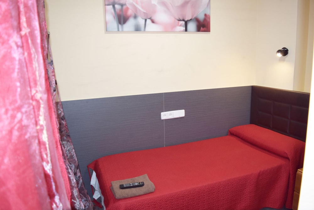 Hostal Numancia 38/46