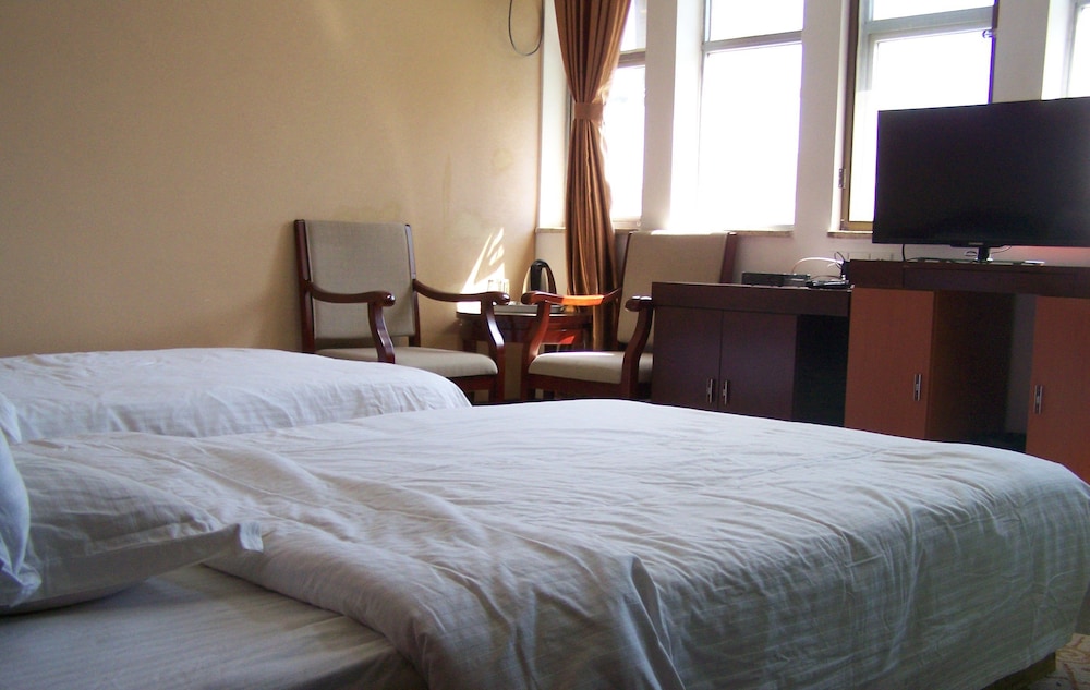Premier Hotel 5/10