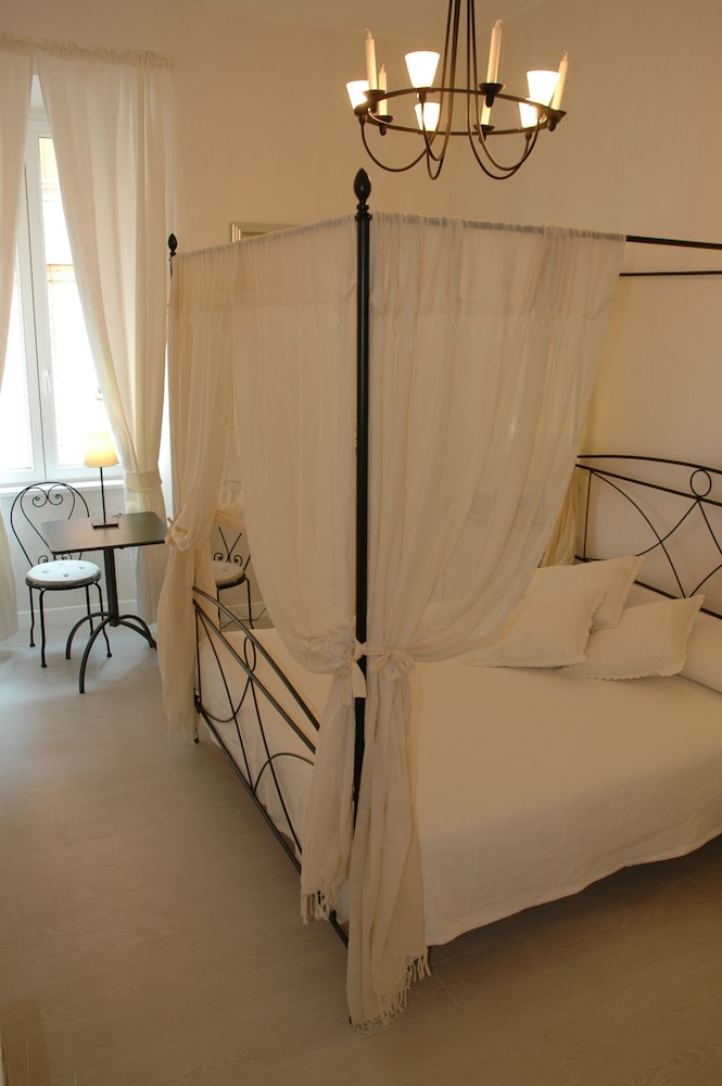 Wrh Trastevere 38/62