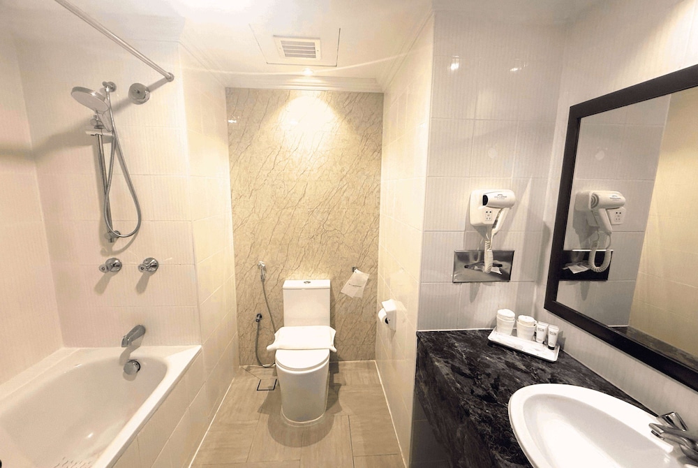Howard Johnson By Wyndham Kuala Lumpur 118 65/66
