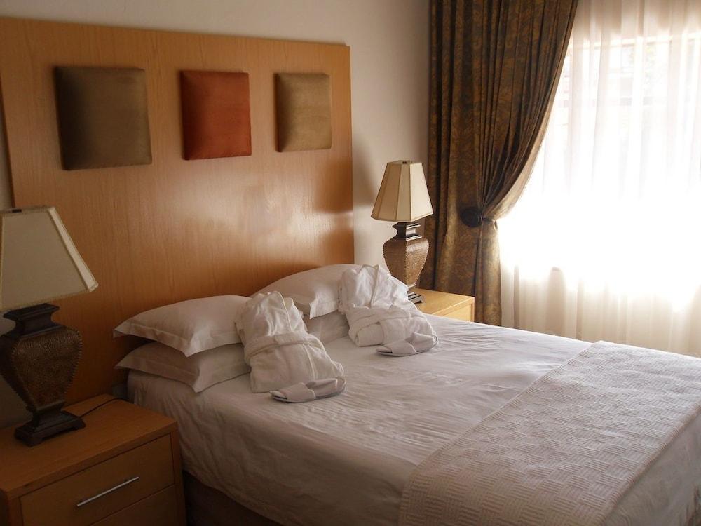 The Orchards Executive Accommodation 4/21
