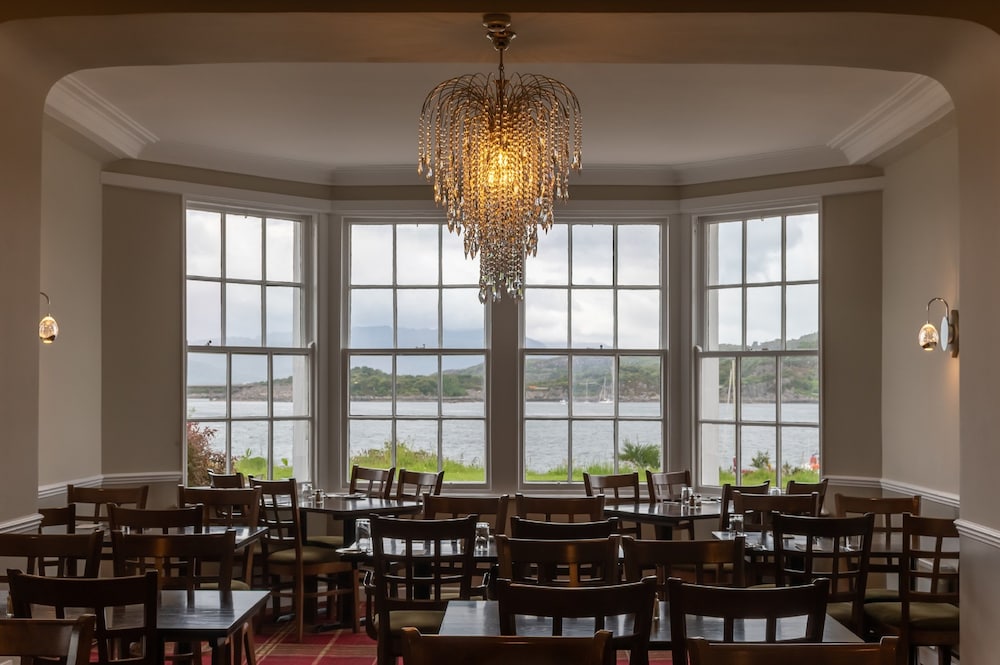 Kings Arms Hotel Skye 49/63