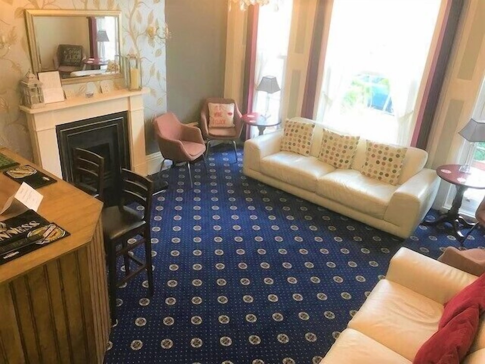 Trelawney Hotel B B Guest House 35/50