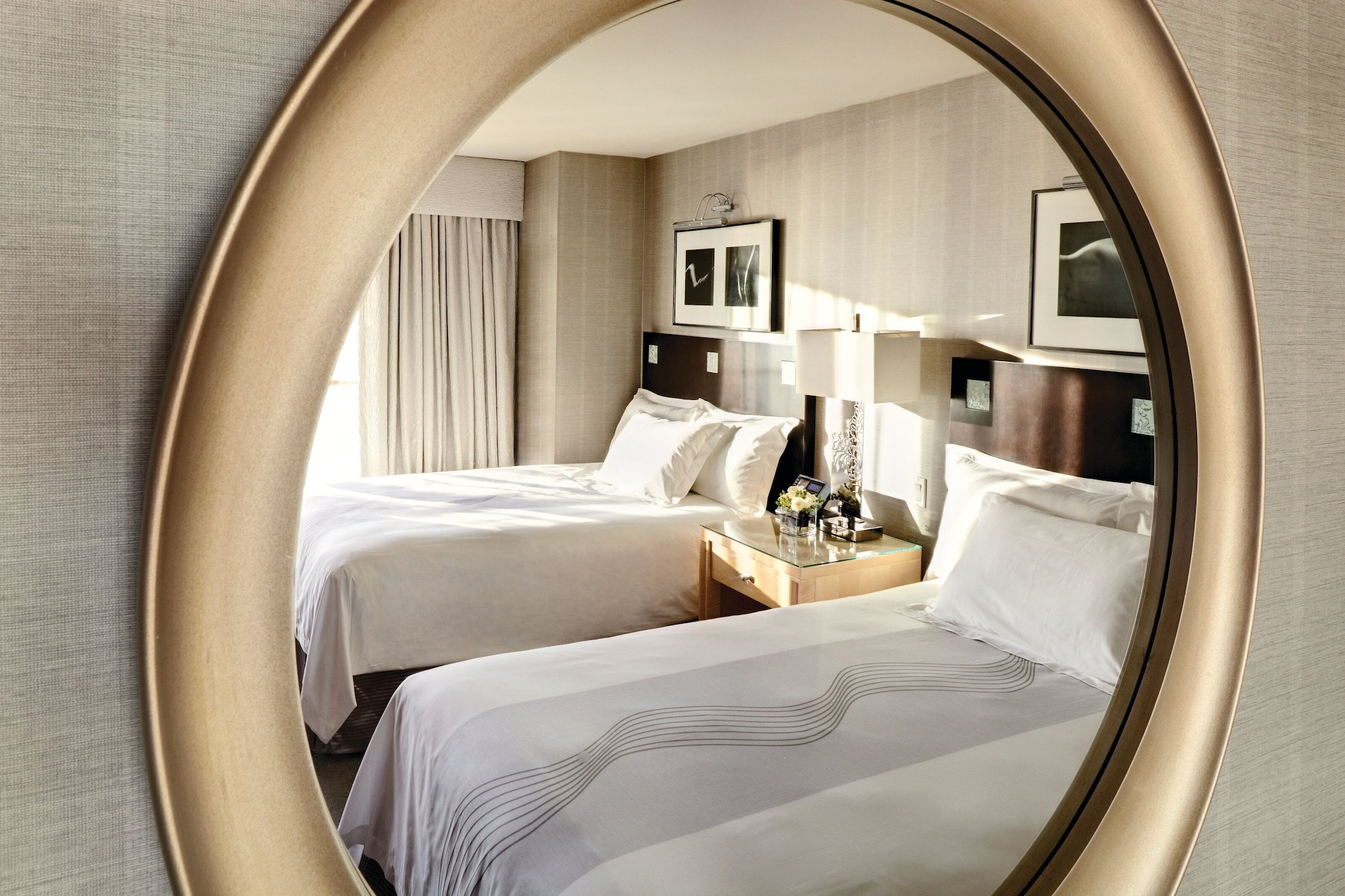 STANDARD, 2 QUEEN BEDS, LOW FLOOR