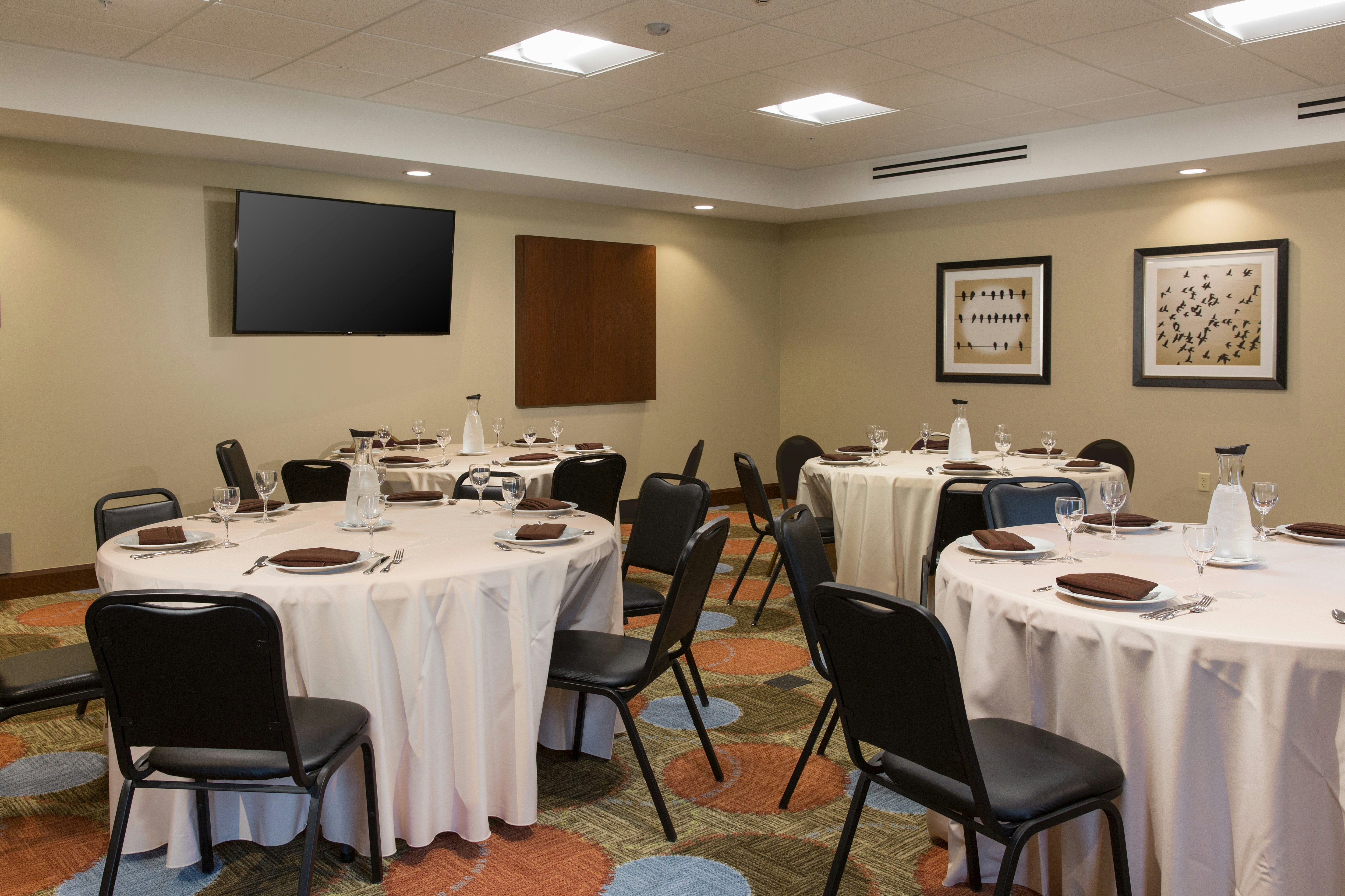 Staybridge Suites Corona South 32/45