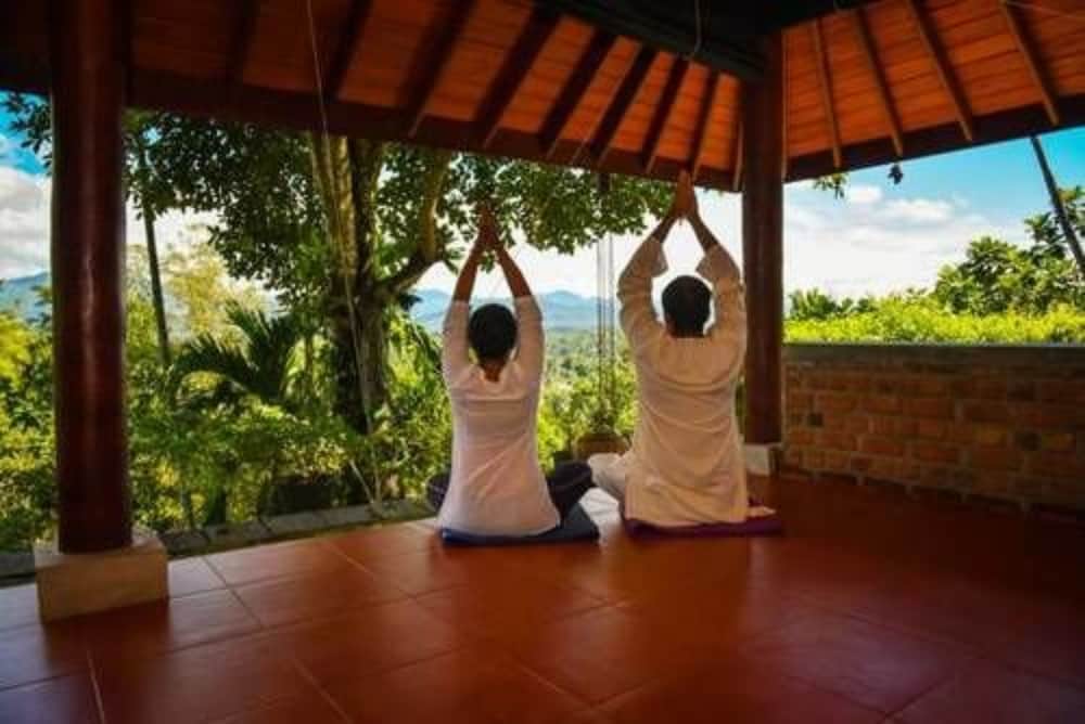 The Sanctuary Boutique Bungalow Kandy 7/16