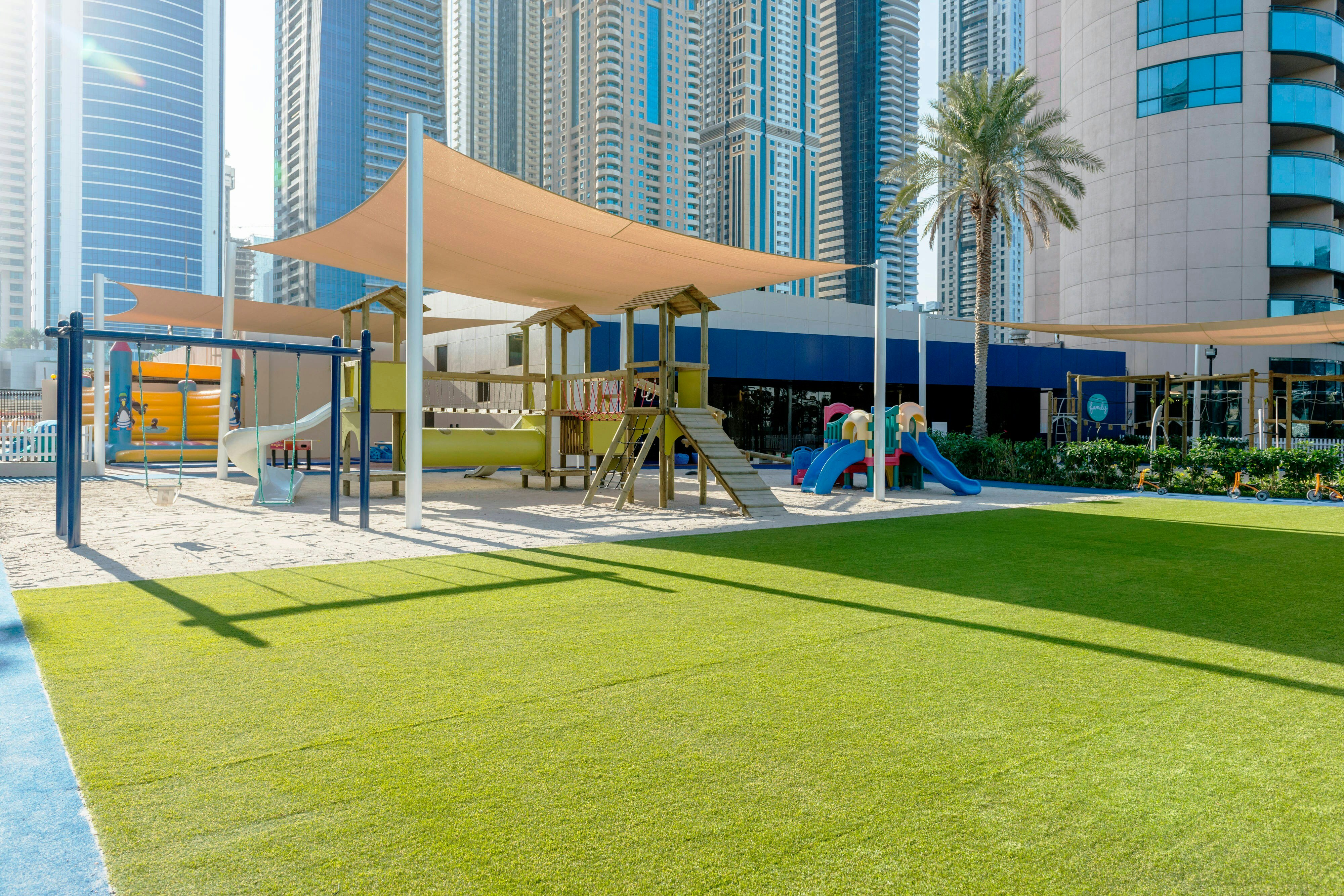 Le Meridien Mina Seyahi Beach Resort & Waterpark 50/53