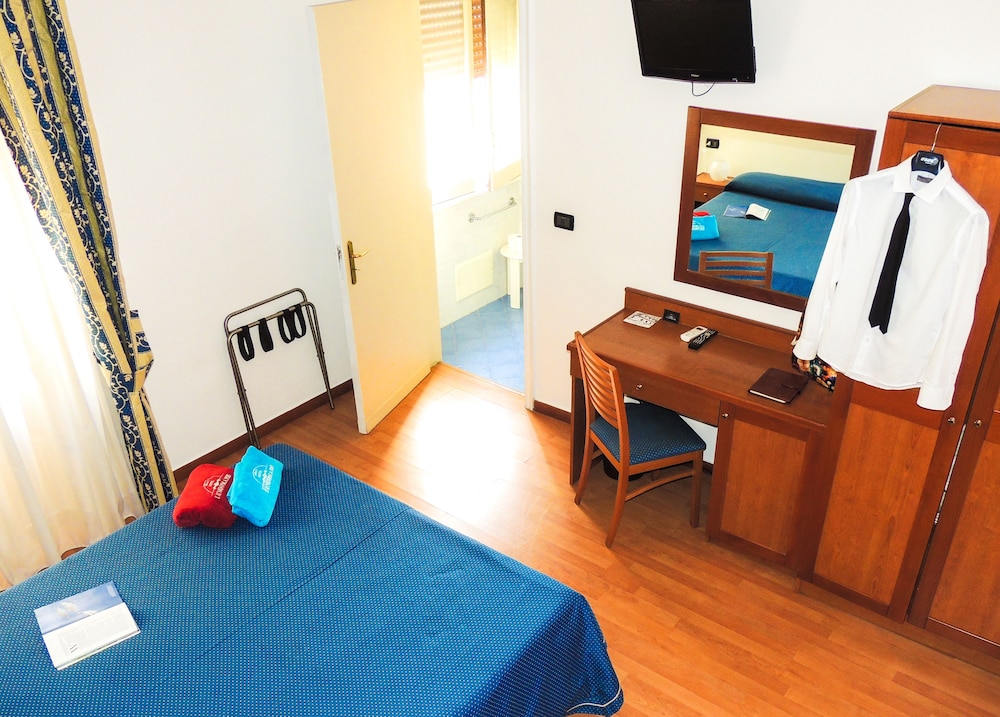 Lungomare Hotel 17/71