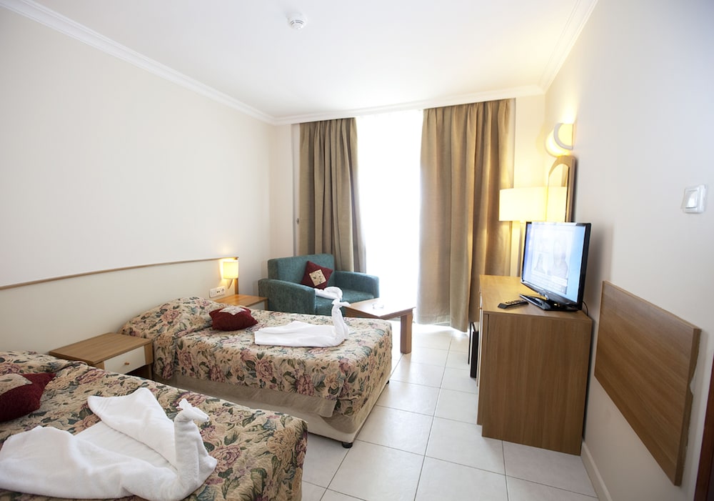 Marbel Hotel 26/60
