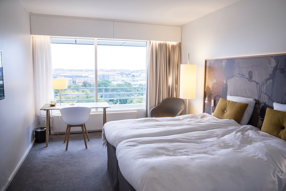 Comwell Hvide Hus Aalborg, Dolce by Wyndham 17/60