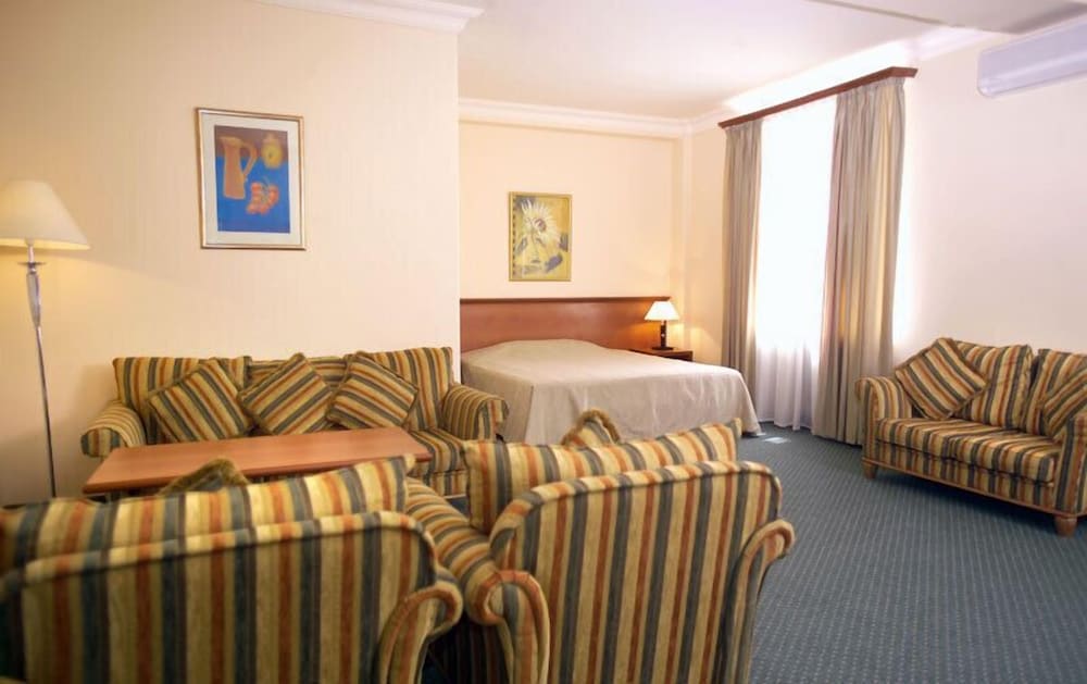 Aviatrans Hotel 41/55