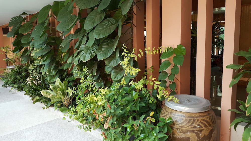 Juntima Place At Amphawa 65/69