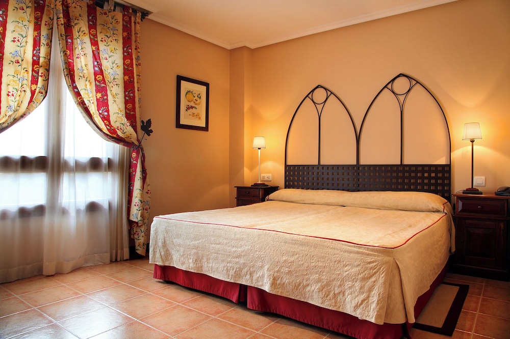 Hosteria de Guara 9/49