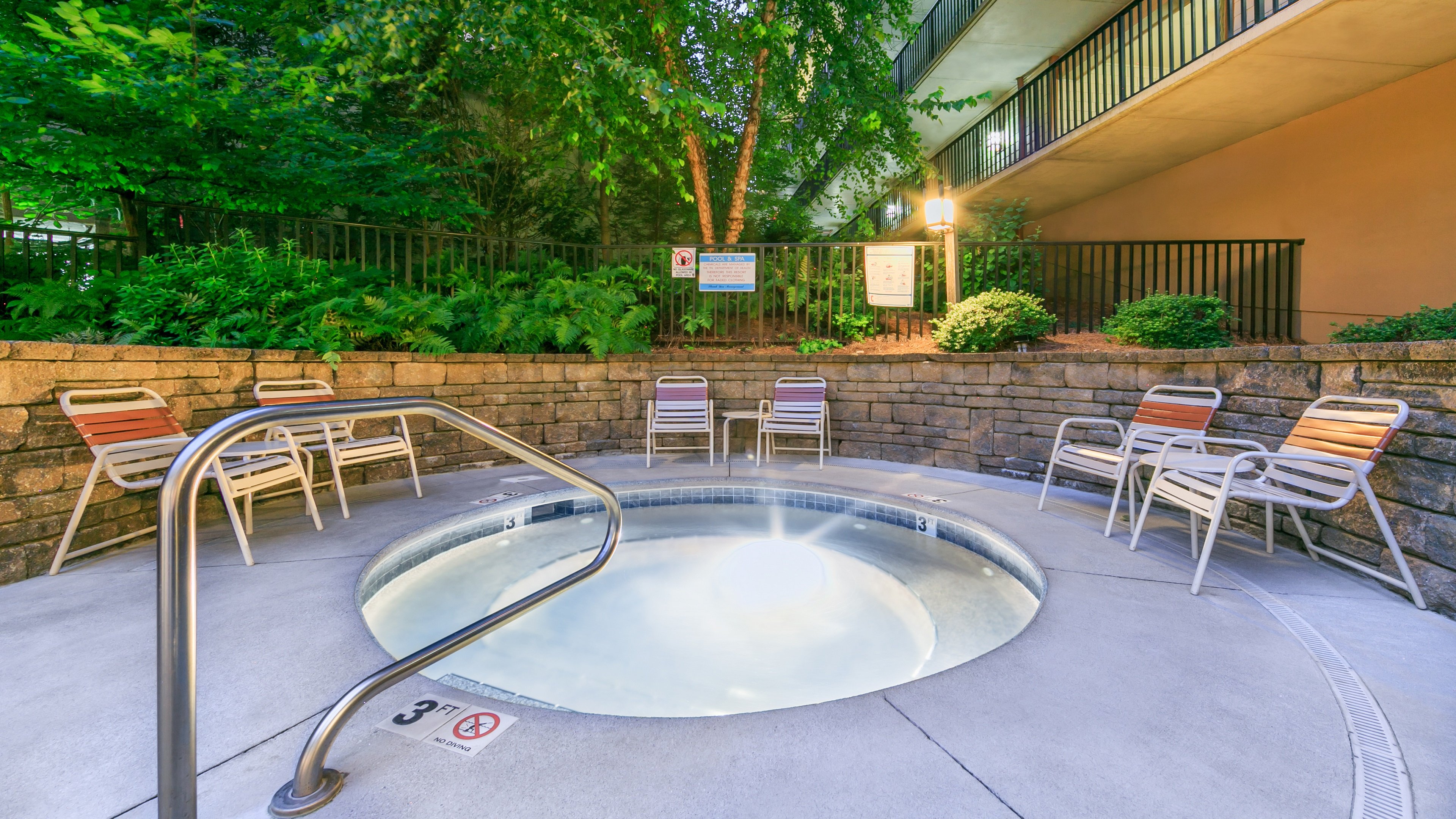 Holiday Inn Club Vacations Smoky Mountain Resort 50/50