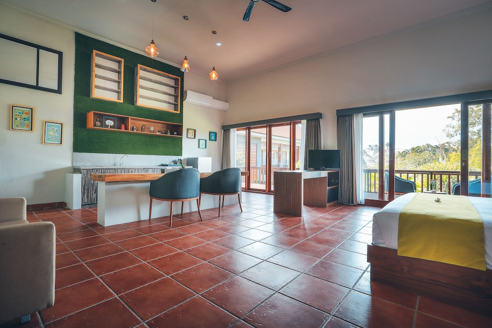 Kubu Cempaka Seminyak Hotel 42/62