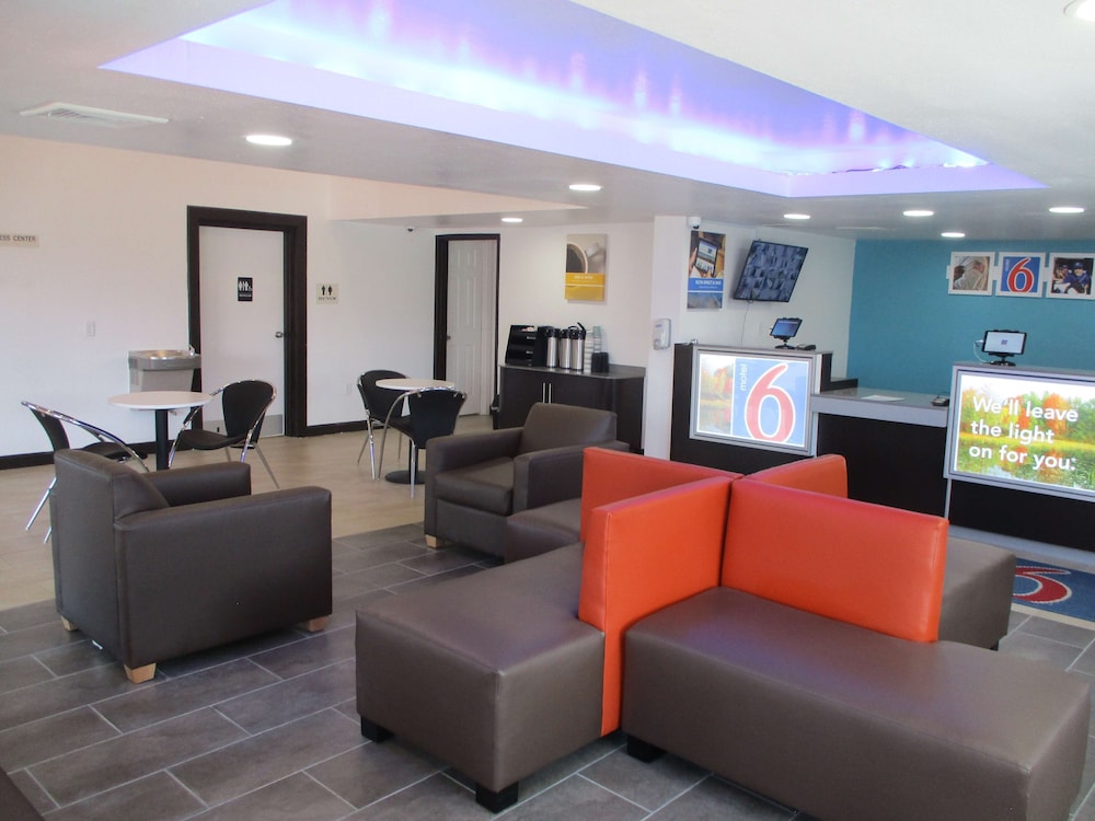 Motel6 Chattanooga, TN - Airport 28/47