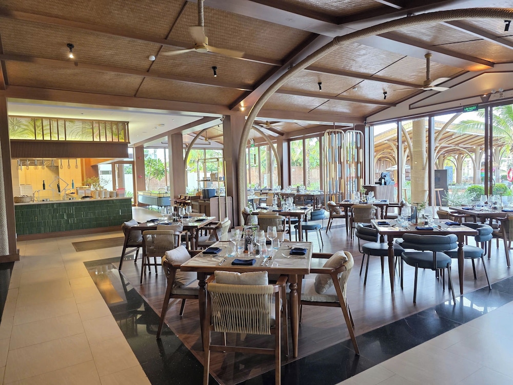 voco Quang Binh Resort 35/50