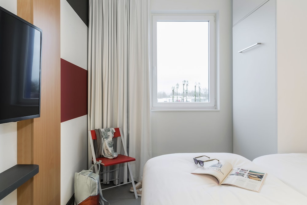 Ibis Budget Brugge Jabbeke 24/68