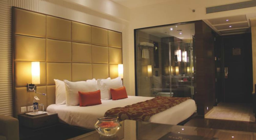 Ramada by Wyndham Navi Mumbai 24/51